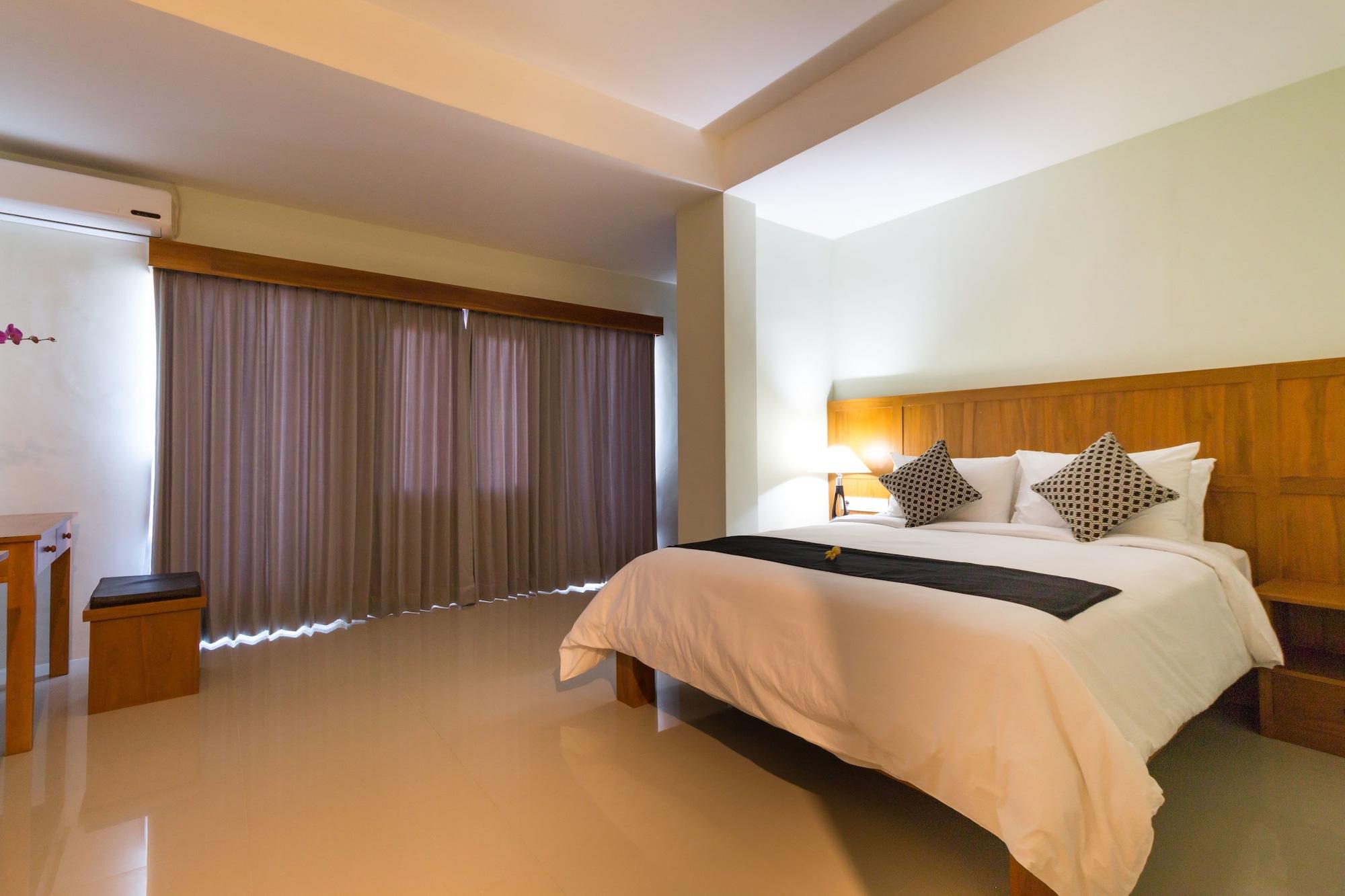Ab Hotel Kuta By Agata Екстер'єр фото