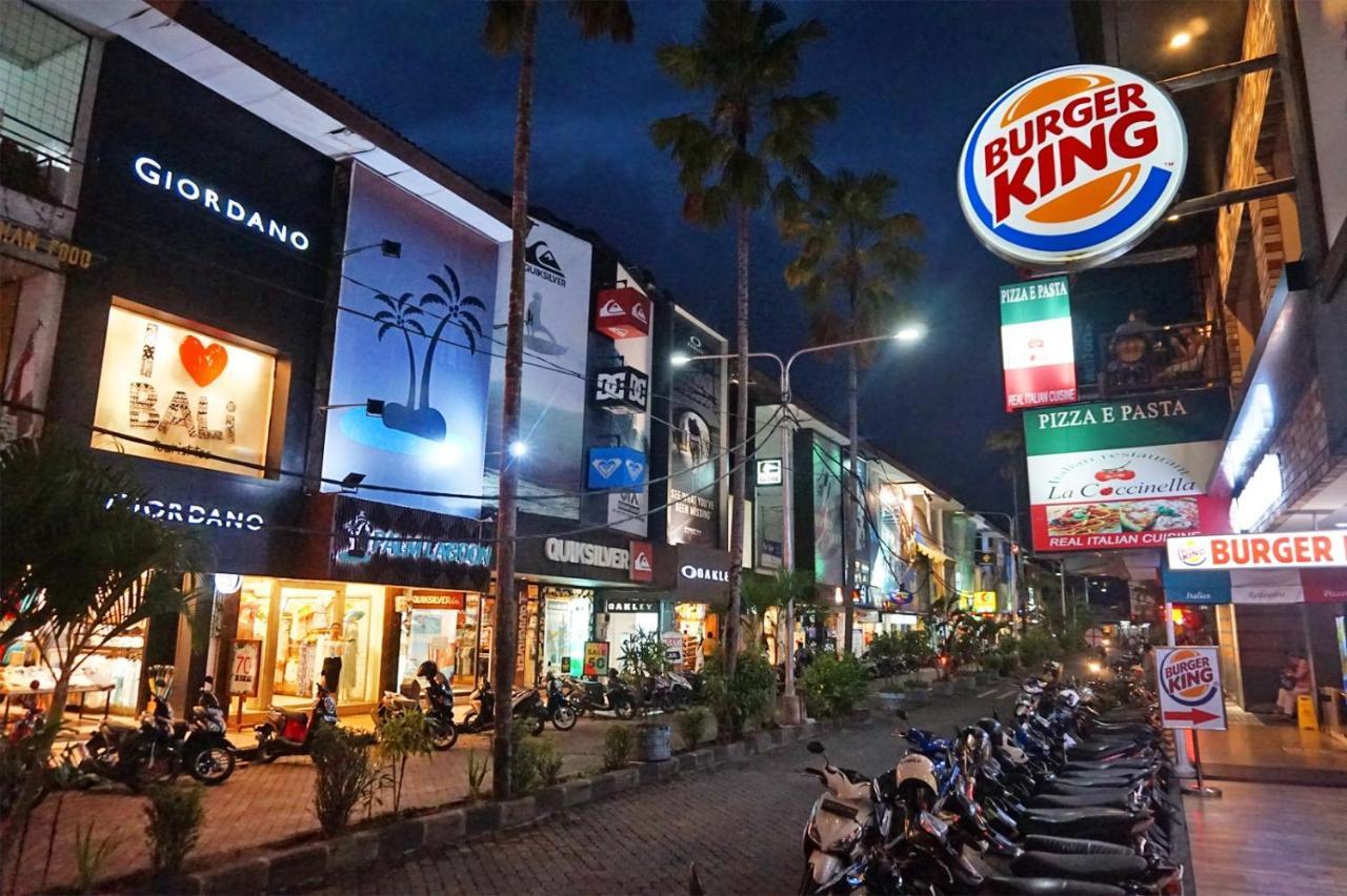 Ab Hotel Kuta By Agata Екстер'єр фото